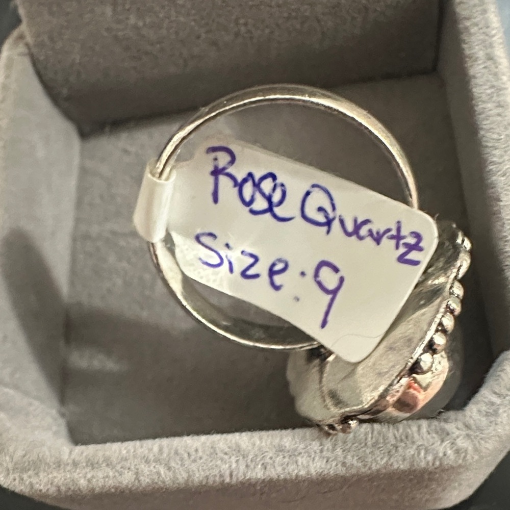 Sterling Silver Ring with Rose Quartz Oval Cabochon Size 9 - Picture 4 of 6